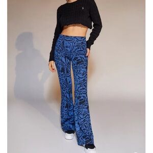 UO Bryn Pull-On Flare Pant size M